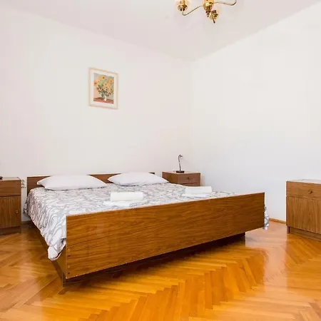 Apartment In Silo/insel Krk 13510 Silo (Krk)